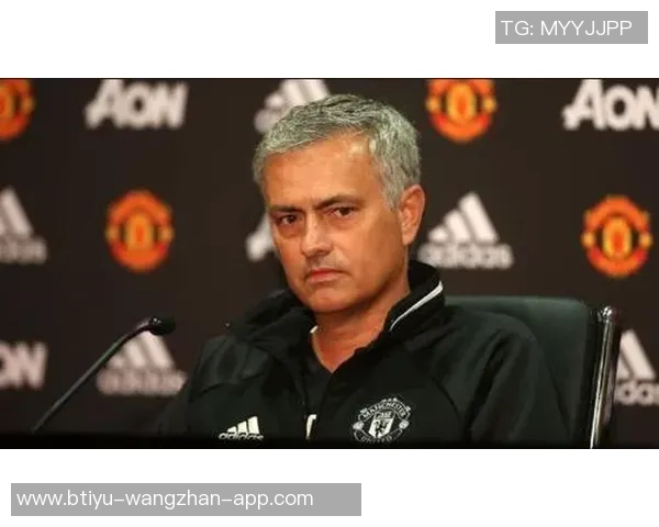 恩里克高度认可马尤卢表现巴黎俱乐部已启动续约谈判